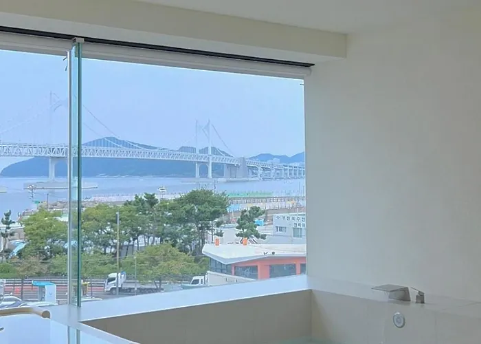 광안리 오션뷰 풀빌라 잔울림