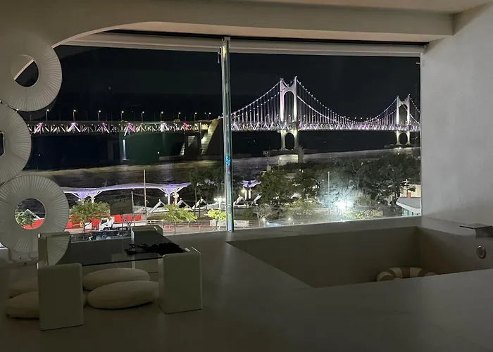 광안리 오션뷰 풀빌라 잔울림