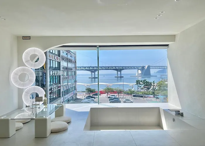 Villa 광안리 오션뷰 풀빌라 잔울림