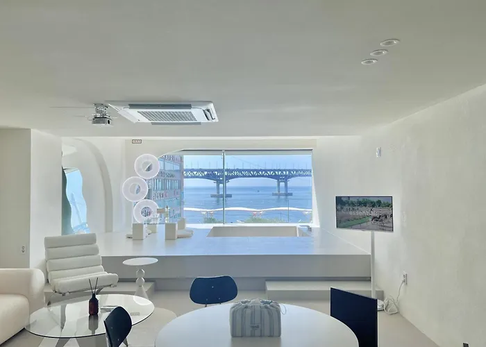 Villa 광안리 오션뷰 풀빌라 잔울림
